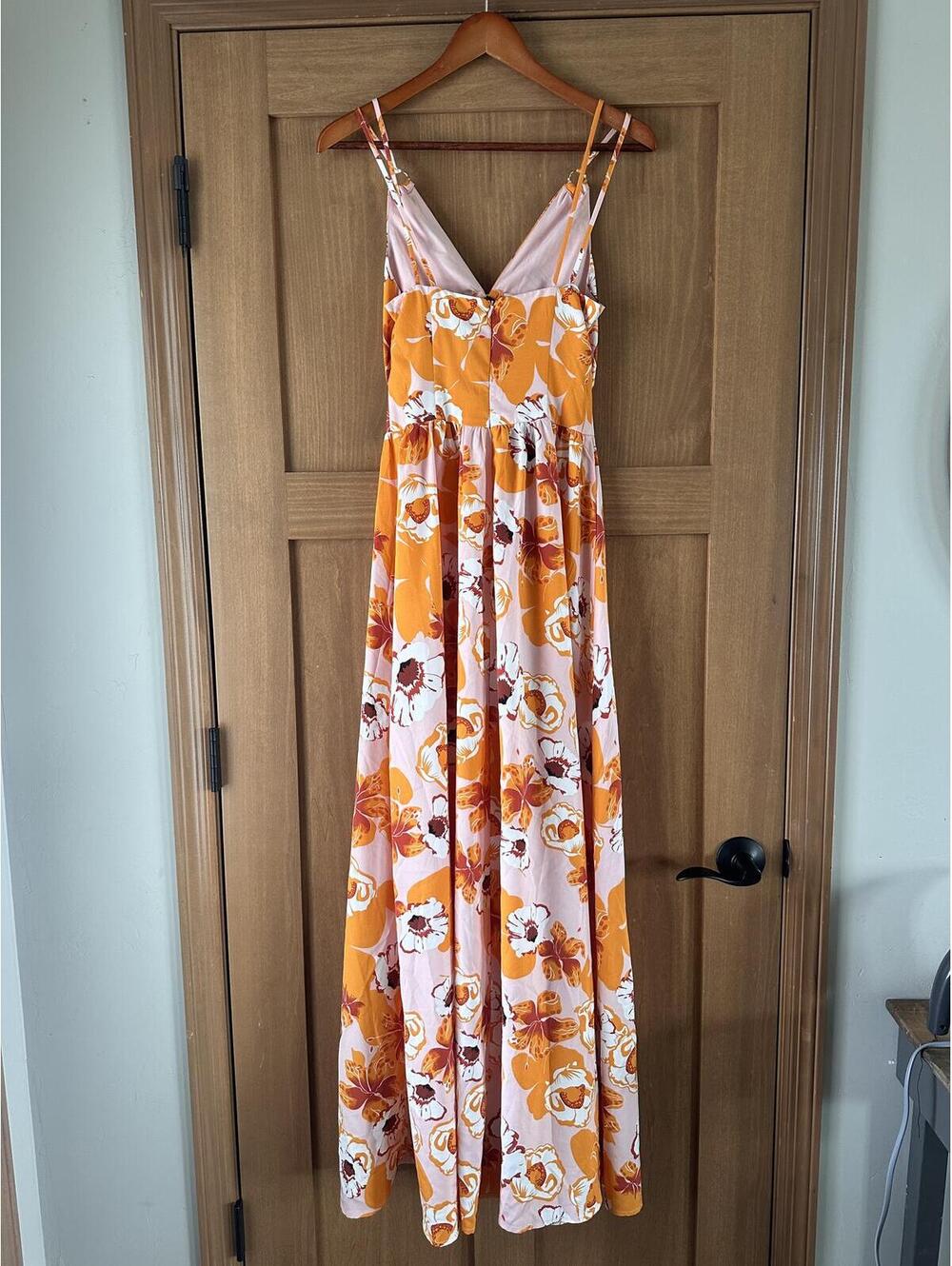 NWT Hello Molly Evergreen Heights Slit Leg Maxi Dress Orange Floral Women’s XS - Picture 4 of 15